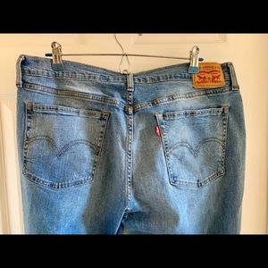Levi’s Boyfriend Jeans